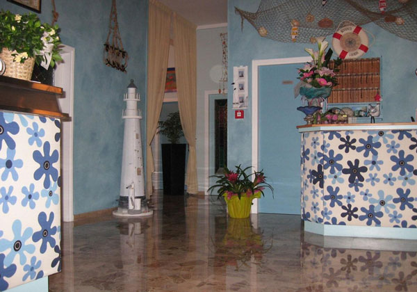 ingresso-albergo.jpg