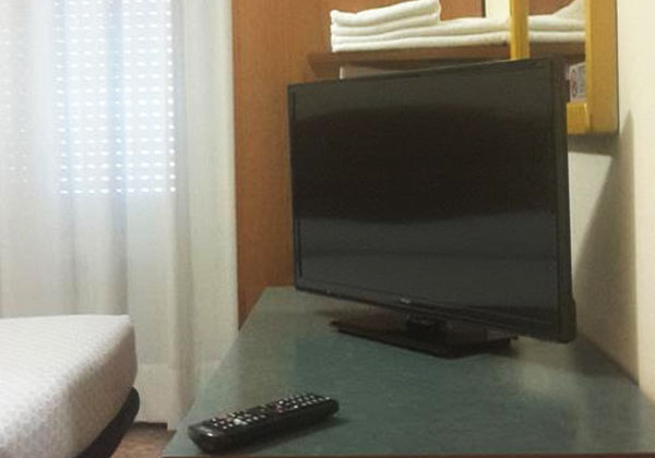 tv-led.jpg